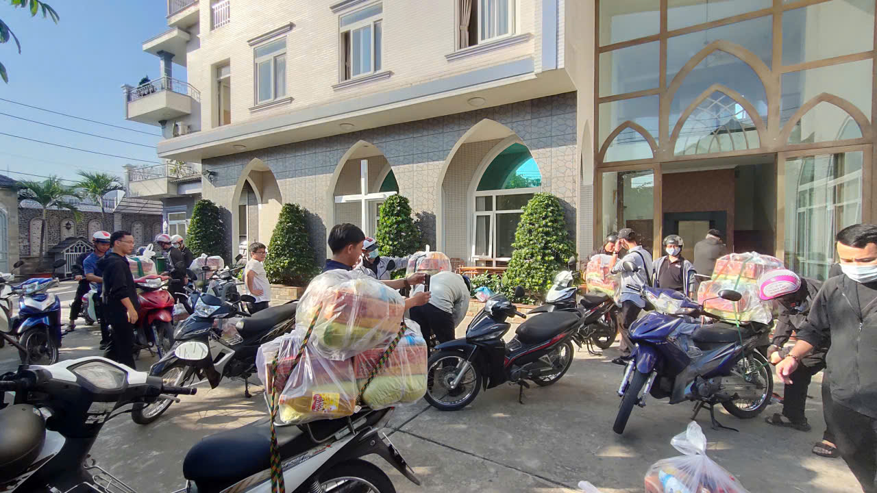 TRAO GỬI YÊU THƯƠNG (2026)