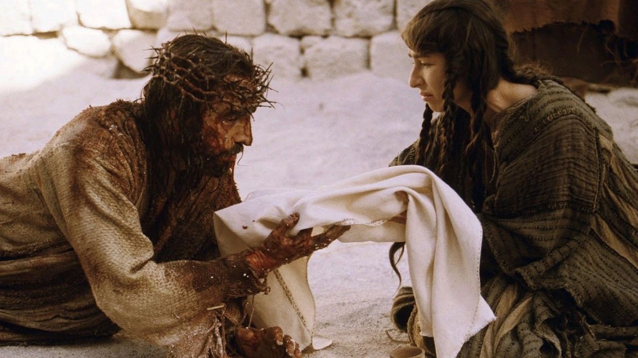 “CHIẾC KHĂN TINH TUYỀN”