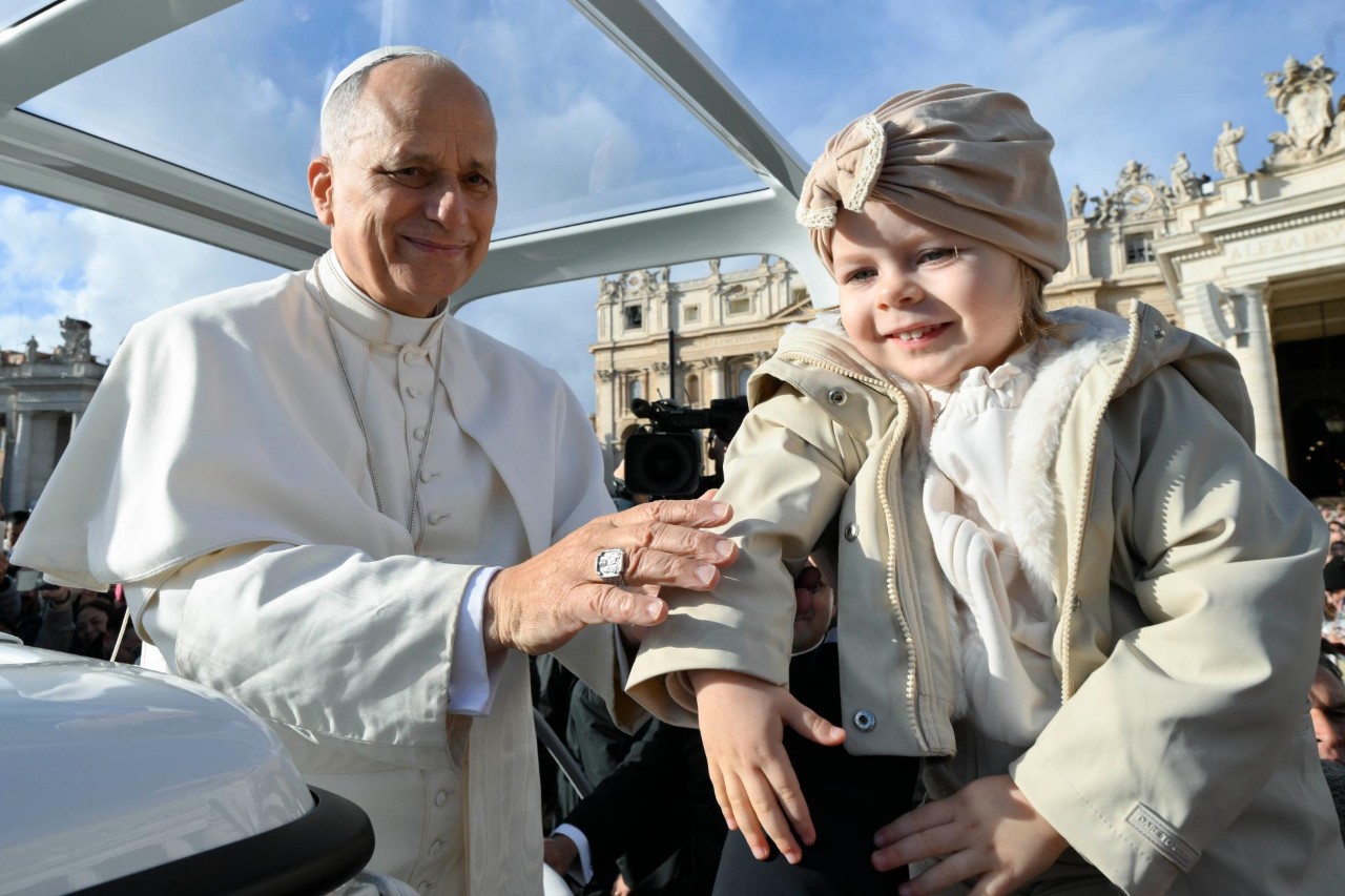 ĐỨC THÁNH CHA LÊÔ(26/11): CAN ĐẢM SỐNG VÀ SINH RA SỰ SỐNG