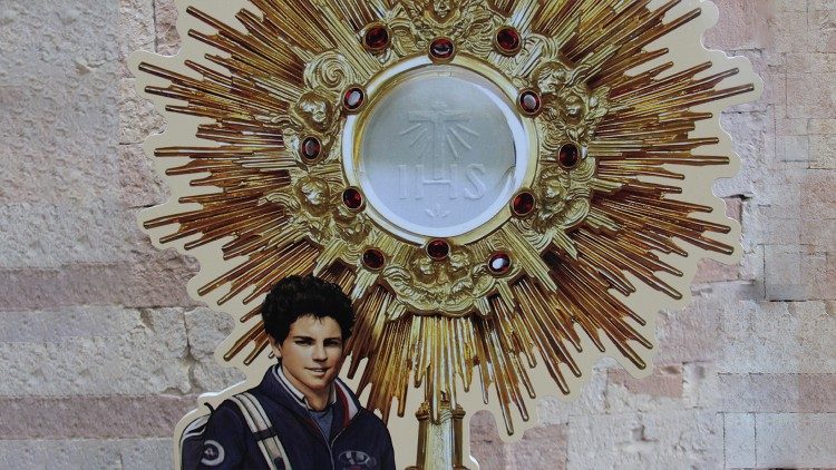 Đức TGM của Assisi rước thánh tích Chân Phước Acutis đến Hoa Kỳ